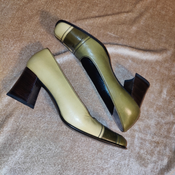 Vintage Prada Square Toe Color block Pumps, Size 39 US 8.5 - Picture 4 of 12